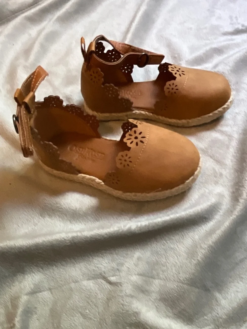 Girls Espadrille Sandals - Tan (size 6) Like New